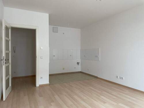 Wohn-/Küchenbereich - Moderne 2-Raum-Wohnung im Herzen von Limbach