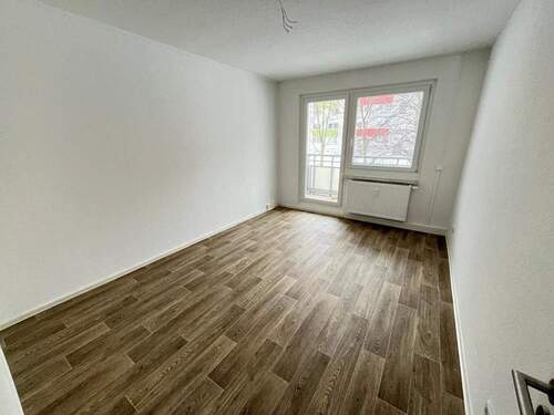 Schlafzimmer - 6 Zimmer Etagenwohnung in Chemnitz