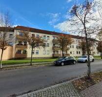 NEU! 3 RAUM WOHNUNG MIT BALKON UND STELLPLATZ - Pirna