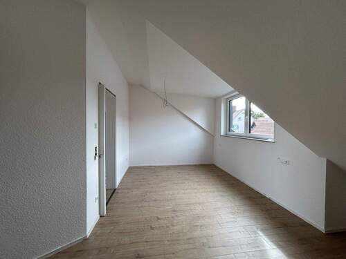 Schlafzimmer - Etagenwohnung mit 56,80 m&sup2; in Gundelsheim / Höchstberg zur Miete