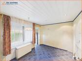 CAM03172G0-PR0491-STILL010 - 