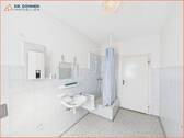 CAM03172G0-PR0491-STILL028 - 