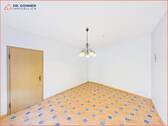 CAM03172G0-PR0491-STILL005 - 