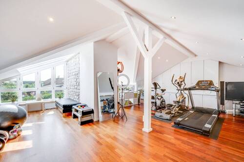 Studio - 7 Zimmer Einfamilienhaus in Münsing