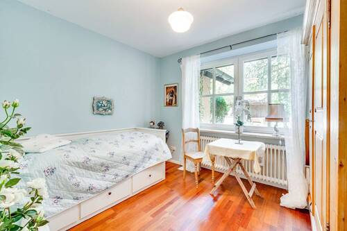 Zimmer - Einfamilienhaus mit 308,40 m² in Münsing zum Kaufen