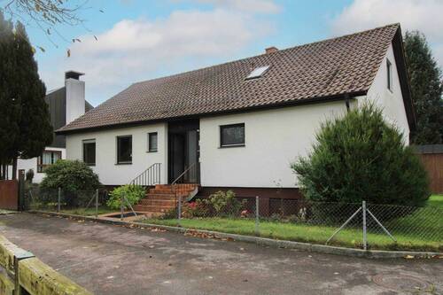 Ansicht - Geräumiges Einfamilienhaus mit schönem Grundstück in Illerkirchberg