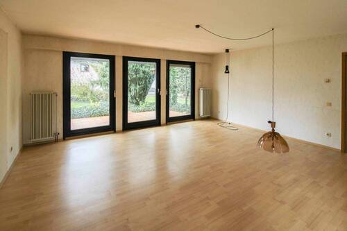 Wohnzimmer - Einfamilienhaus mit 118,00 m² in Illerkirchberg zum Kaufen