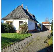 Einfamilienhaus mit großem Potenzial in Toplage in Brake!