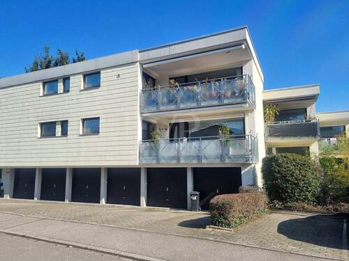 Außenbereich - 2 Zimmer Etagenwohnung zum Kaufen in Pforzheim