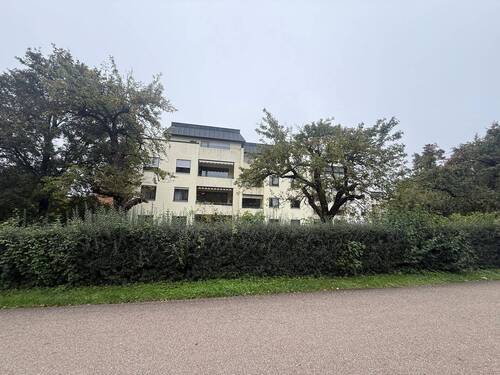 Hausansicht - 2 Zimmer Etagenwohnung in Ulm
