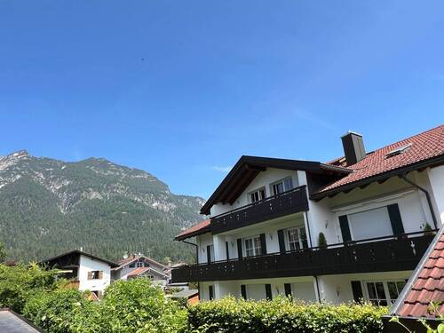 Ansicht Haus West - 3 Zimmer Etagenwohnung in Garmisch-Partenkirchen