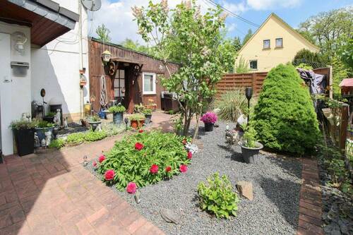 Terrasse - 4 Zimmer Einfamilienhaus zum Kaufen in Neustadt (Wied)