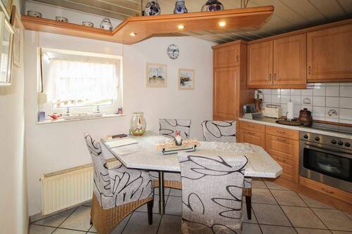 Küche - 4 Zimmer Einfamilienhaus in Neustadt (Wied)