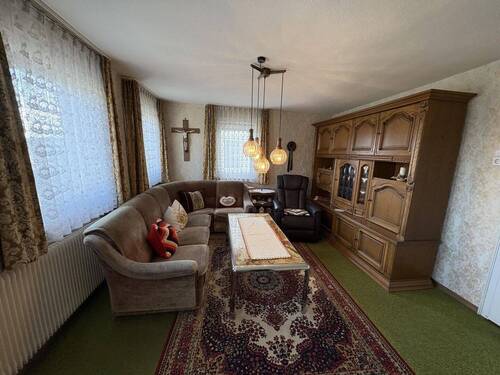 Wohnzimmer - 7 Zimmer Bauernhaus, Landhaus in Geislingen