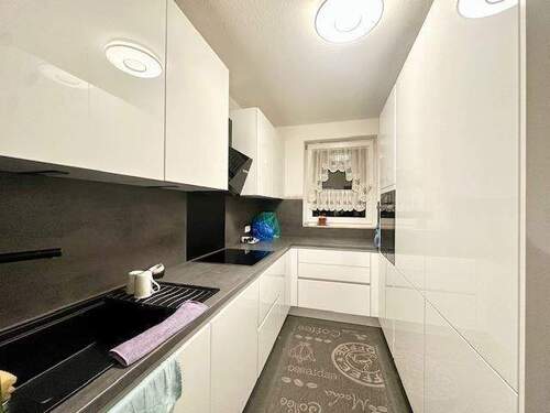 Küche - Etagenwohnung mit 90,00 m² in Dietzenbach zum Kaufen