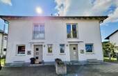 Doppelhaus Front - 6 Zimmer Mehrfamilienhaus, Wohnhaus zum Kaufen in Eichenau