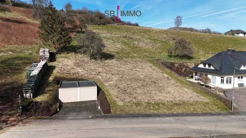 Bild 3 - Grundstück in Lasel