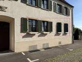 Aussenansicht des Hauseingangs - 3 Zimmer Etagenwohnung zum Kaufen in Breisach am Rhein