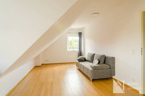 Kinder-/Arbeitszimmer - 