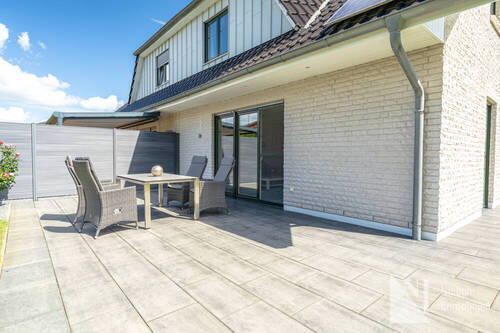 Sonnige Terrassenansicht - Doppelhaushälfte mit 160,00 m² in Wittorf zum Kaufen