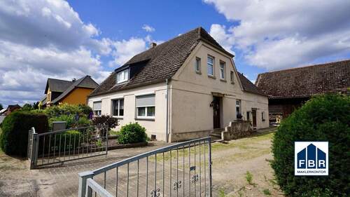 Objektansicht - 7 Zimmer Einfamilienhaus zum Kaufen in Banzkow