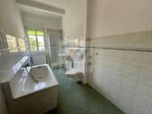 Bad - 3 Zimmer Etagenwohnung in Gera