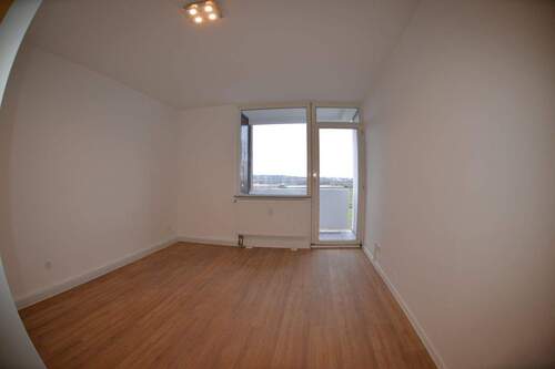 Zimmer - 1 Zimmer Etagenwohnung in Köln