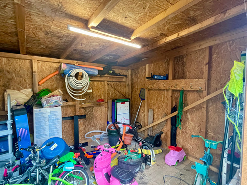 Gartenhütte Innen - 