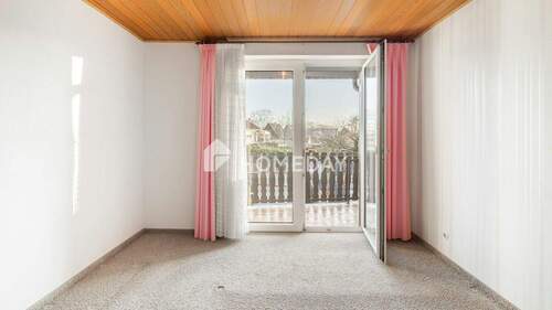 1. OG Schlafzimmer 1 1 - 