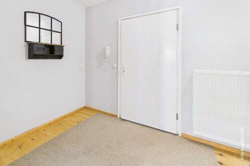 Eingangsbereich - 3 Zimmer Etagenwohnung zum Kaufen in Stade