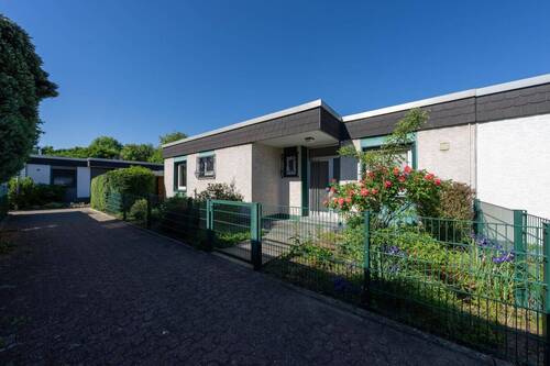 Frontansicht - 4 Zimmer Bungalow zum Kaufen in Herne