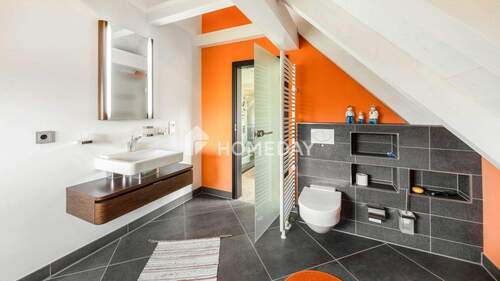 1. OG Badezimmer 1 - 