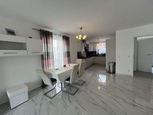 Essbereich mit offener Küche EG - Doppelhaushälfte mit 135,00 m&sup2; in Mönchengladbach-Wickrath zum Kaufen