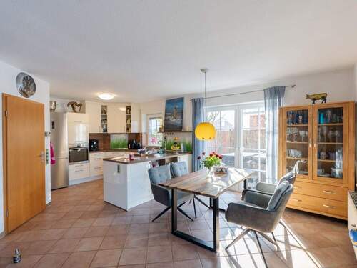 Timmel-11 - Mehrfamilienhaus, Wohnhaus mit 106,00 m² in Großefehn zum Kaufen