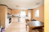 Zimmer 3 - 