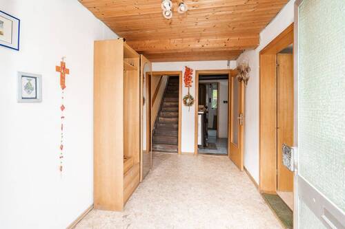 Eingangsbereich - Einfamilienhaus mit 120,00 m&sup2; in Weisbach zum Kaufen