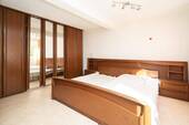 Zimmer 1 - 