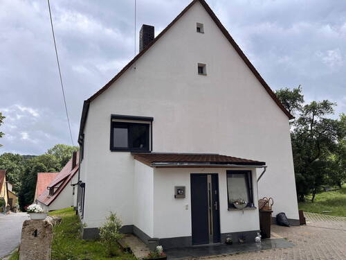 Bild 2 - 5 Zimmer Einfamilienhaus zum Kaufen in Altdorf b. Nürnberg
