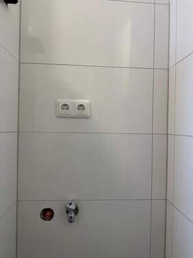 Badezimmer (WM/T-Anschluss) - 