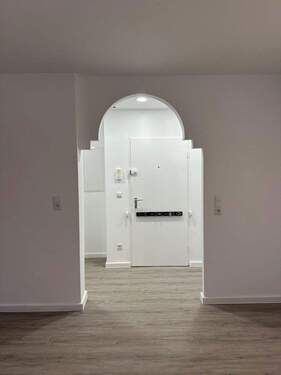 Zimmer 1 - 3 Zimmer Etagenwohnung in Berlin