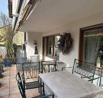 Gartenwohnung mit überdachter Terrasse, Garage und zwei PKW-Stellplätzen - Endingen