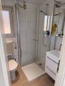 Bad mit Dusche - 