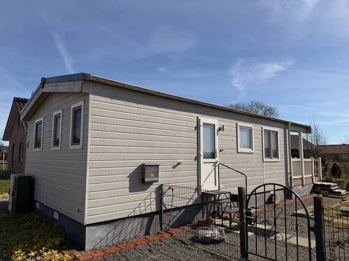 Ansicht - Mehrfamilienhaus, Wohnhaus mit 45,00 m&sup2; in Jade zum Kaufen