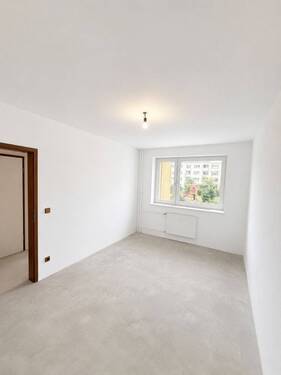 Zimmer 2 - 