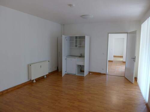 ÊG Zim 1 mit Teeküche.JPG - Büro in Berlin zur Miete