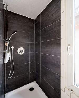 Moderne Dusche - 