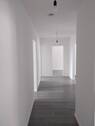 Flur - 3-Raum-Wohnung, frisch saniert - 348,00&nbsp;EUR Kaltmiete, ca.&nbsp; 58,00&nbsp;m&sup2;&nbsp;Wohnfl&auml;che