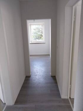 Flur - 3 Zimmer Etagenwohnung zur Miete in Ostrau