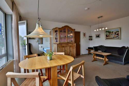 Esstisch - Wohnung mit großem Süd-West-Balkon, 2 Schlafzimmern und viel Potenzial