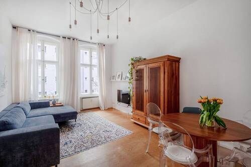 Wohnzimmer - Sanierte Familienwohnung im Stephankiez - fußläufig zum Fritz-Schloß-Park